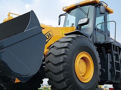 裝載機(jī)租賃 